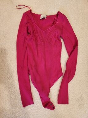 Pink Rose Magenta Ribbed V-Neck Long Sleeve Bodysuit
